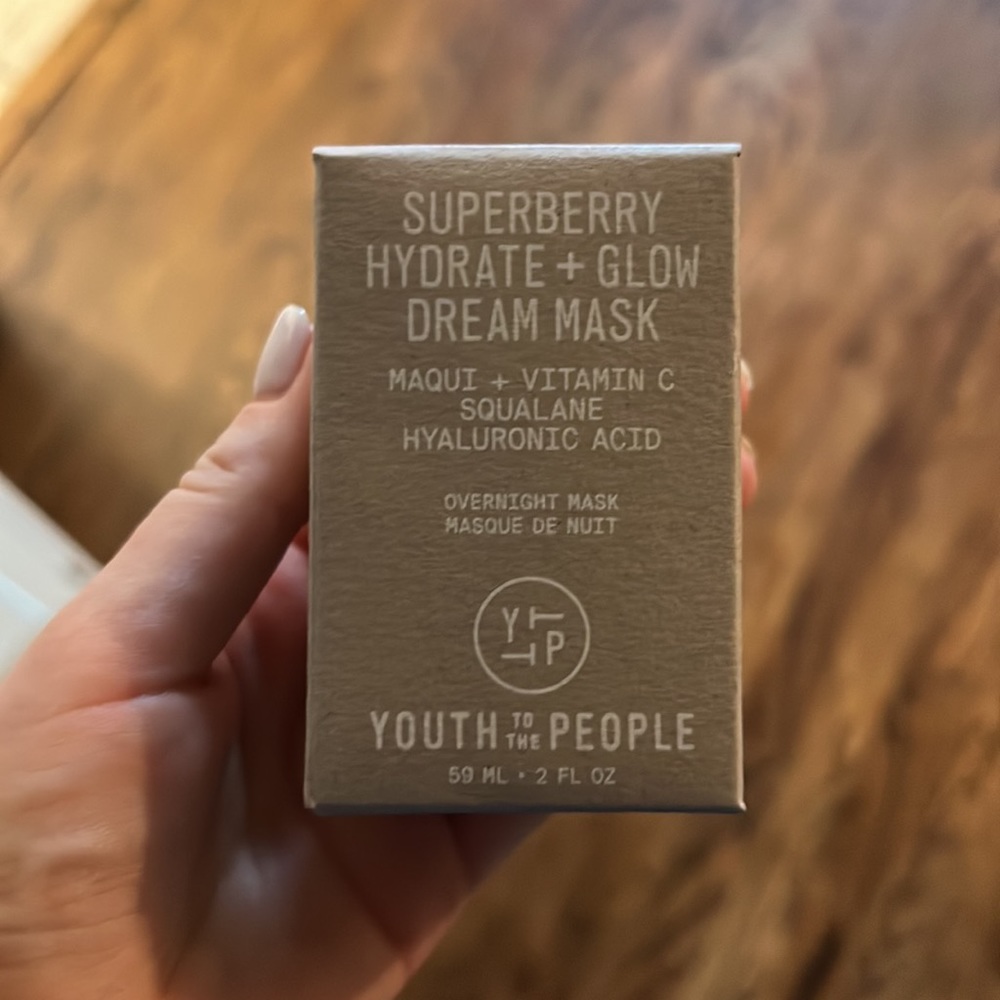 NEW in box Youth To The People Superberry Hydrate + Glow Dream Mask